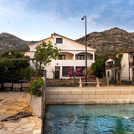 Apartments Dida Sime Starigrad Paklenica Εξωτερικό φωτογραφία